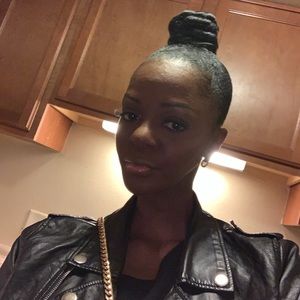 Meet your Posher, Marretta